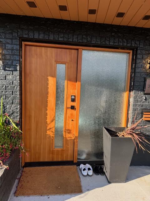 Facroy Direct Doors EXTERIOR HEMLOCK OFFSET DS
